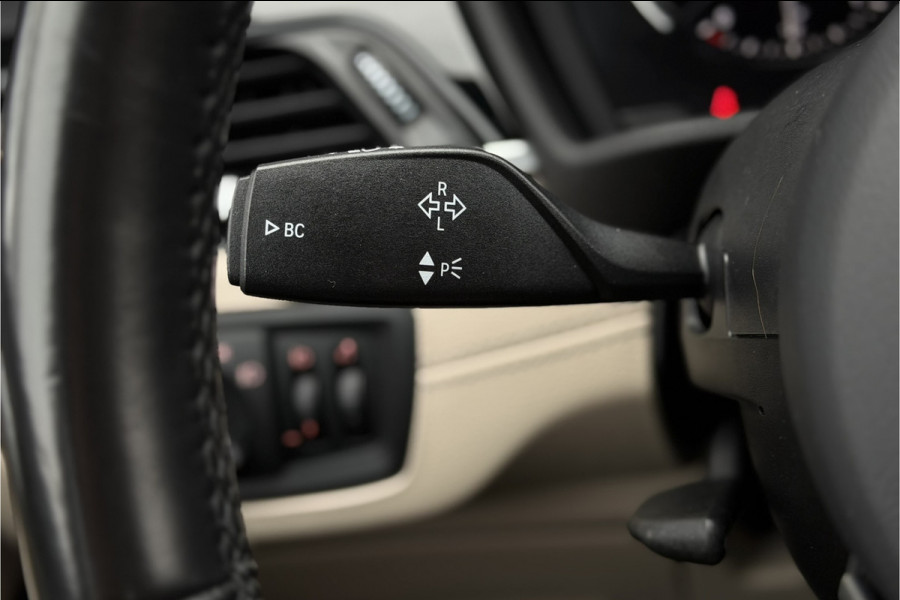 BMW X1 xDrive25e M-Sport | Head-Up | Sportleder | PDC A | LED | DAB | Elektrische Klep