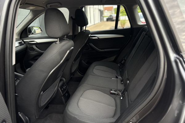 BMW X1 xDrive25e | PDC V+A | Apple Carplay | LED | Elektrische Klep | 15x op voorraad !