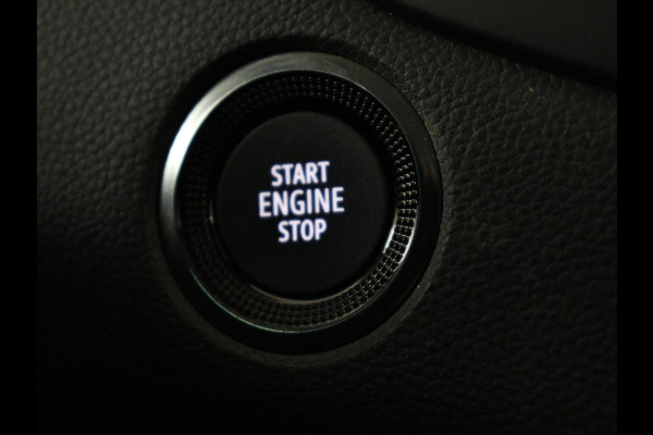 Renault Mégane 1.3 TCe Business Edition One | Leder | Stoelverwarming | Trekhaak | Camera | Carplay | Navigatie | Keyless | Park Assist | Full LED | Stuurverwarming | Bluetooth | Cruise control | Climate control