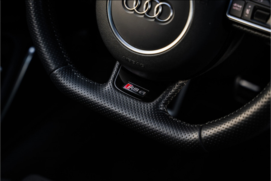 Audi RS6 Avant C7.5 4.0 TFSI quattro performance Pro Line Plus - Maxton | Keramisch | Panorama | B&O | Memory | HUD