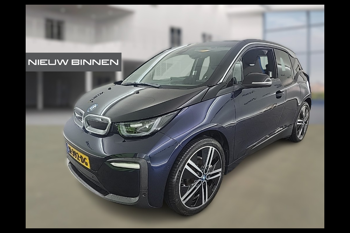 BMW i3 Executive Edition 120Ah 42 kWh | Panoramadak | Stoelverwarming | Adaptive Cruise Control | Navigatie | Keyless | Camera | Parkeersensoren | Warmtepomp | NAP | BTW