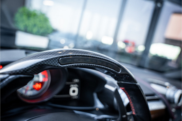 Ferrari GTC4Lusso 6.3 V12 - 4-zits l Lift l Passanger Display l Carbon l Panorama