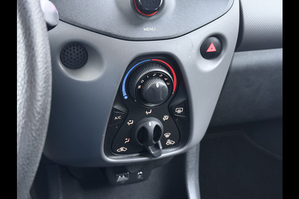 Peugeot 108 1.0I e-VTi 5Drs Airco Bluetooth Elektrische Ramen Centrale Vergrendeling Afstandbediend Active Mistlampen Led Isofix ESP Stuurbekrachtiging Pack Premium Origineel Nederlandse Auto Dealeronderhouden