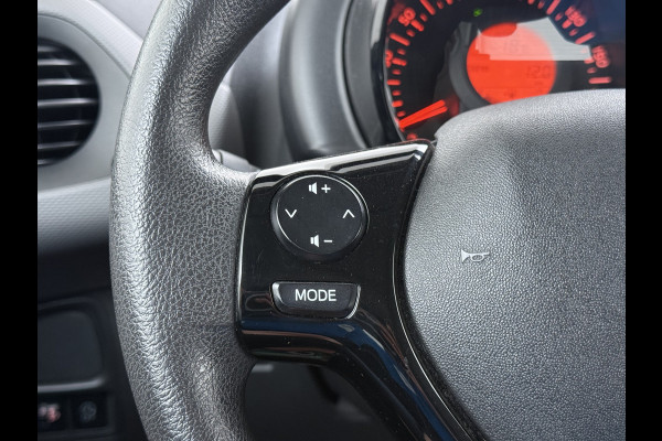 Peugeot 108 1.0I e-VTi 5Drs Airco Bluetooth Elektrische Ramen Centrale Vergrendeling Afstandbediend Active Mistlampen Led Isofix ESP Stuurbekrachtiging Pack Premium Origineel Nederlandse Auto Dealeronderhouden