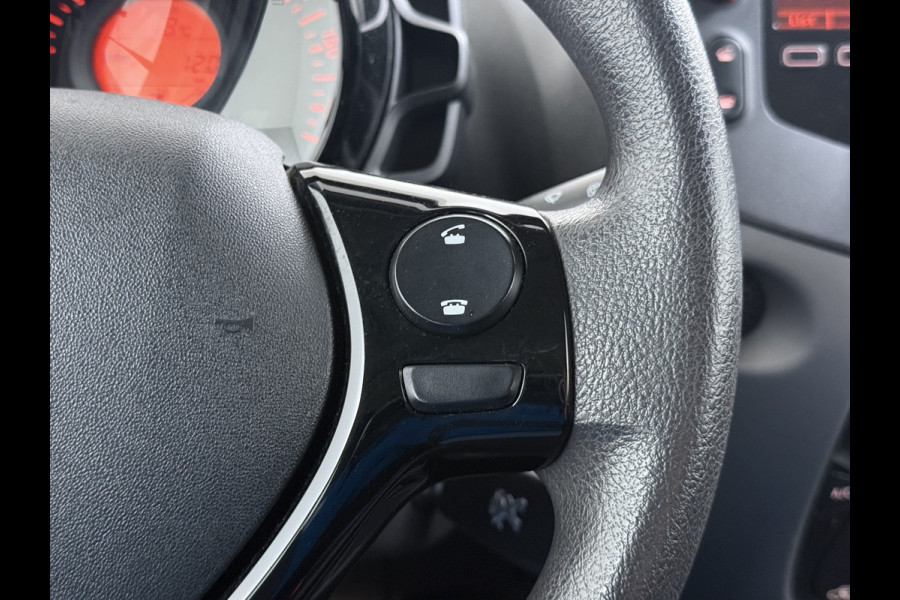 Peugeot 108 1.0I e-VTi 5Drs Airco Bluetooth Elektrische Ramen Centrale Vergrendeling Afstandbediend Active Mistlampen Led Isofix ESP Stuurbekrachtiging Pack Premium Origineel Nederlandse Auto Dealeronderhouden