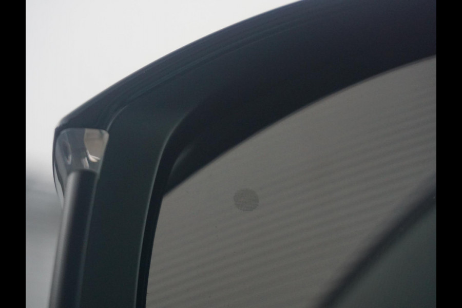 Peugeot E-3008 GT Avantage 210 73 kWh Warmtepomp | Leder interieur