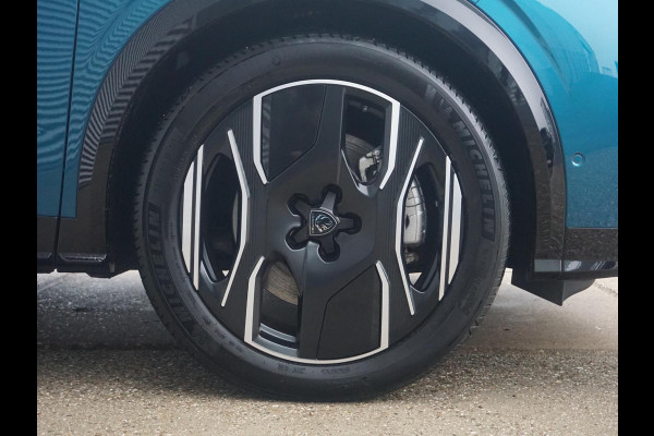 Peugeot E-3008 GT Avantage 210 73 kWh Warmtepomp | Leder interieur