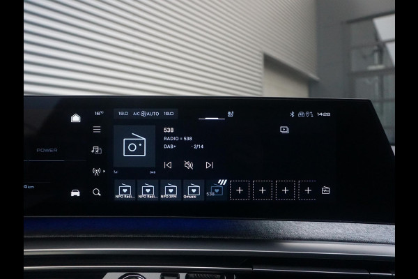 Peugeot E-3008 GT Avantage 210 73 kWh Warmtepomp | Leder interieur