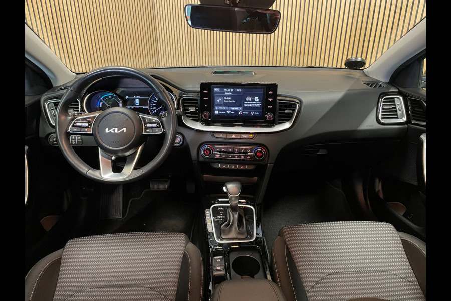 Kia Ceed Sportswagon 1.6 GDI PHEV DynamicLine|AUTOMAAT|ACC|CARPLAY, ANDROID|STOEL-,STUURVERW|CAMERA|CRUISE|CLIMATE|IN.BTW|1e EIG.|