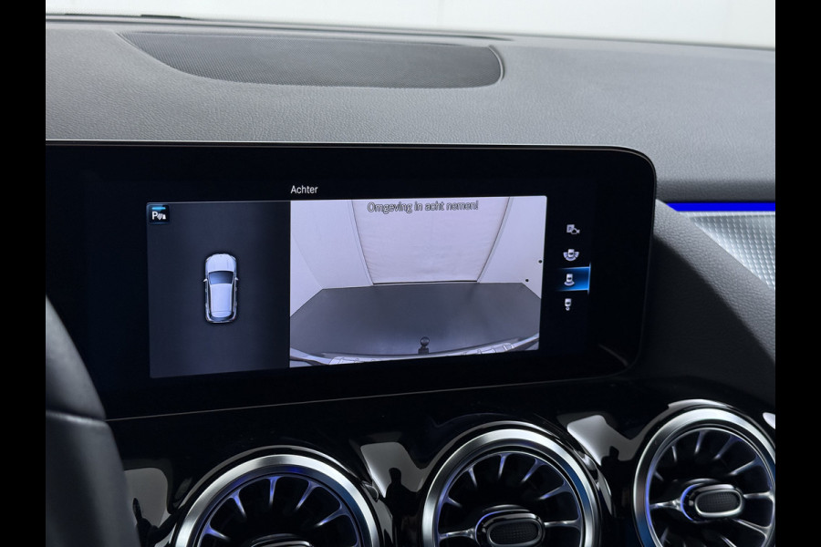 Mercedes-Benz GLA 250e Luxury // Trekhaak // Carplay // Camera // Sfeerverlichting // Widescreen Dashbord