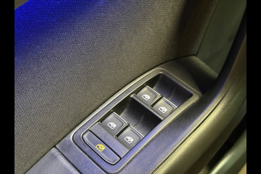 Seat Ateca 1.5 TSI FR |Pano | Stoelverwarming | Keyless | Beats By Dre | Stuurverwarming | Carplay | Camera