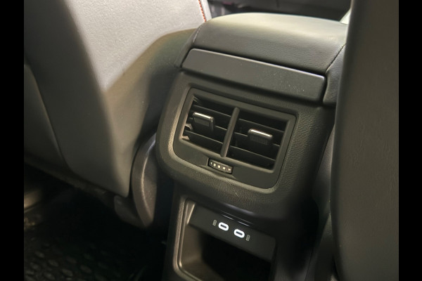 Seat Ateca 1.5 TSI FR |Pano | Stoelverwarming | Keyless | Beats By Dre | Stuurverwarming | Carplay | Camera