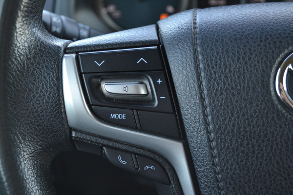 Toyota Land Cruiser 150 2.8 D-4D-F Comfort Blind Van 204 PK