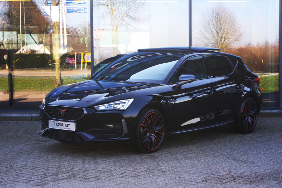 CUPRA Leon 1.4 e-Hybrid VZ 245 PK Copper Edition, Panoramadak, Leder, Stuur Startknop, Memory, 19" LM