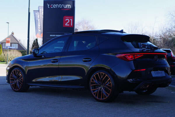 CUPRA Leon 1.4 e-Hybrid VZ 245 PK Copper Edition, Panoramadak, Leder, Stuur Startknop, Memory, 19" LM