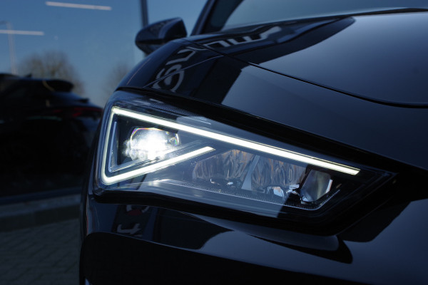 CUPRA Leon 1.4 e-Hybrid VZ 245 PK Copper Edition, Panoramadak, Leder, Stuur Startknop, Memory, 19" LM