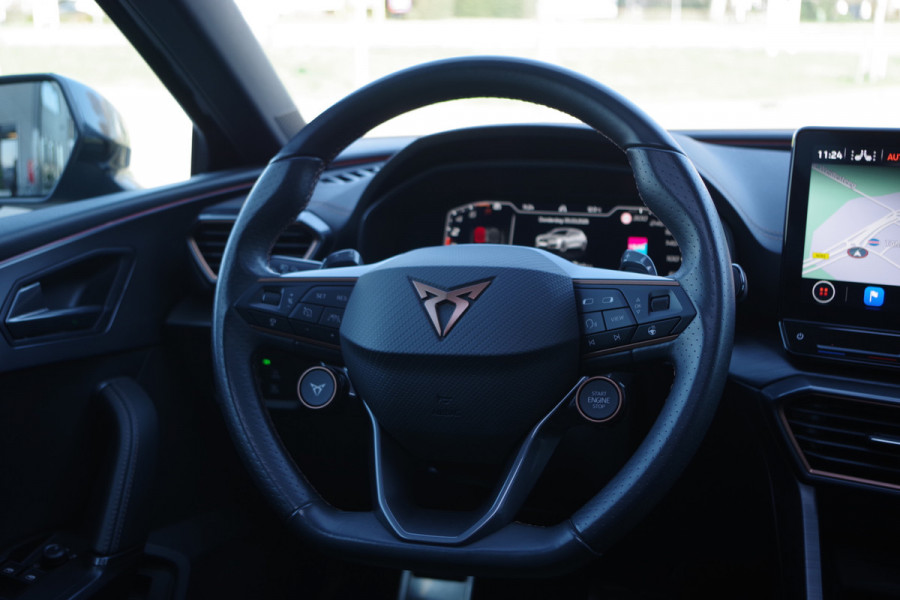 CUPRA Leon 1.4 e-Hybrid VZ 245 PK Copper Edition, Panoramadak, Leder, Stuur Startknop, Memory, 19" LM