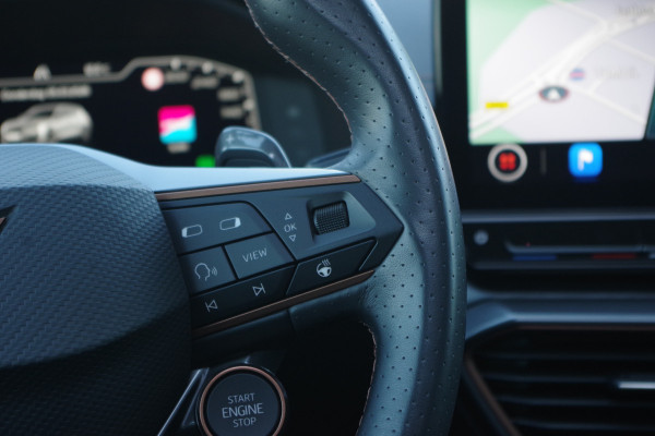 CUPRA Leon 1.4 e-Hybrid VZ 245 PK Copper Edition, Panoramadak, Leder, Stuur Startknop, Memory, 19" LM