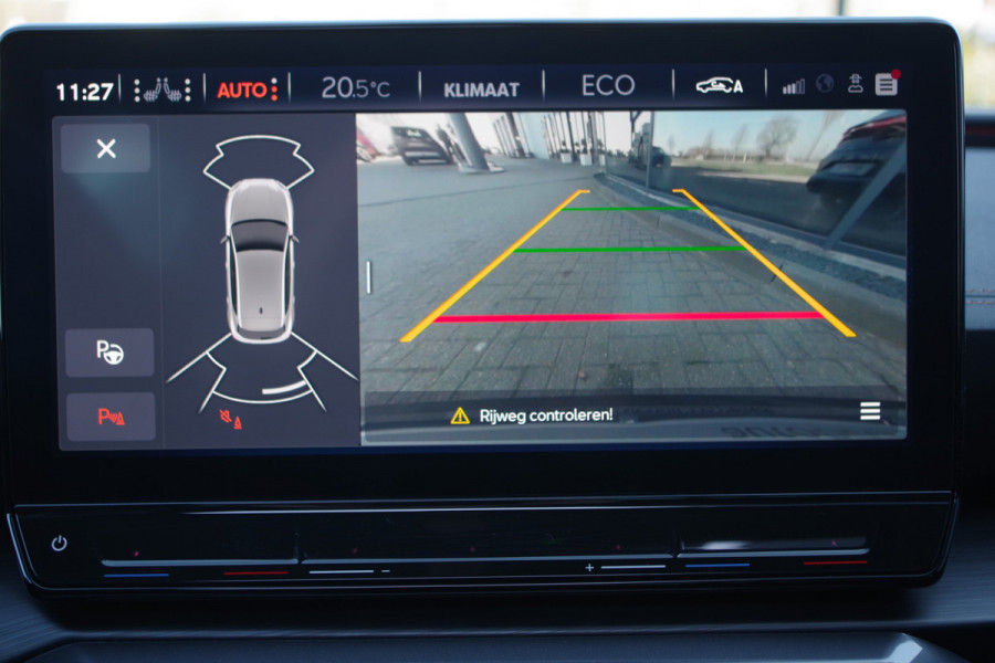 CUPRA Leon 1.4 e-Hybrid VZ 245 PK Copper Edition, Panoramadak, Leder, Stuur Startknop, Memory, 19" LM