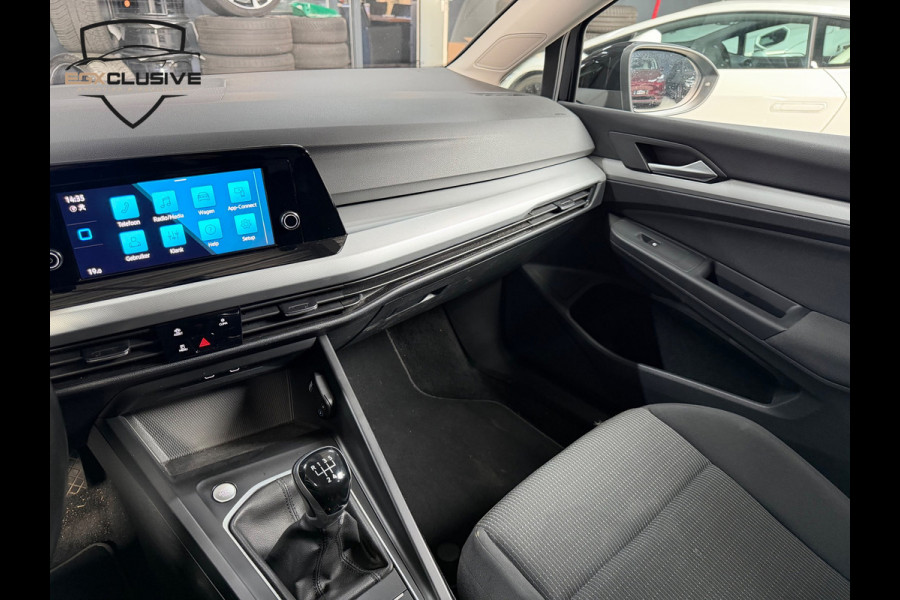 Volkswagen Golf 1.0 TSI Golf PDC/Virtual/BTW Auto