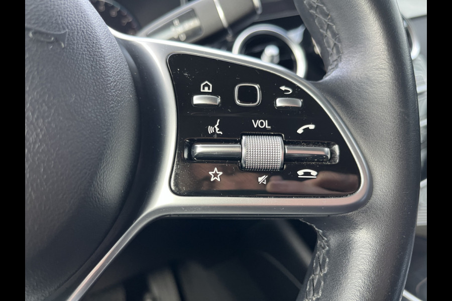 Mercedes-Benz GLC 300e 4MATIC Business Solution