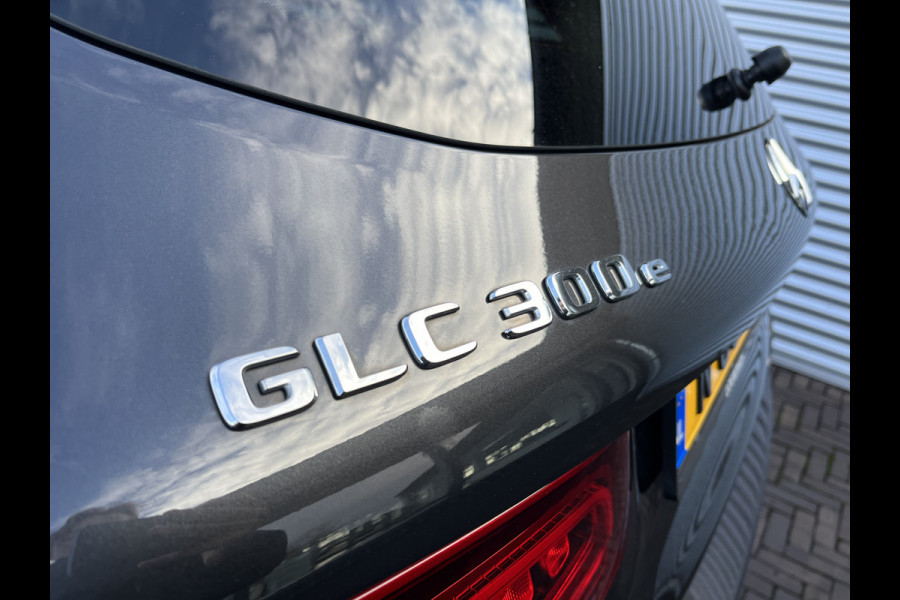Mercedes-Benz GLC 300e 4MATIC Business Solution