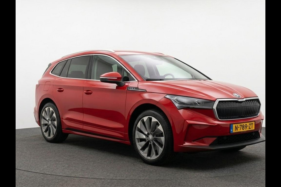 Škoda ENYAQ iV 80 204pk | SoH 90% | Lederen bekleding | Trekhaak |  Stoelverwarming | Adaptieve cruise controle | 21 inch Lichtmetalen velgen | Warmtepomp |