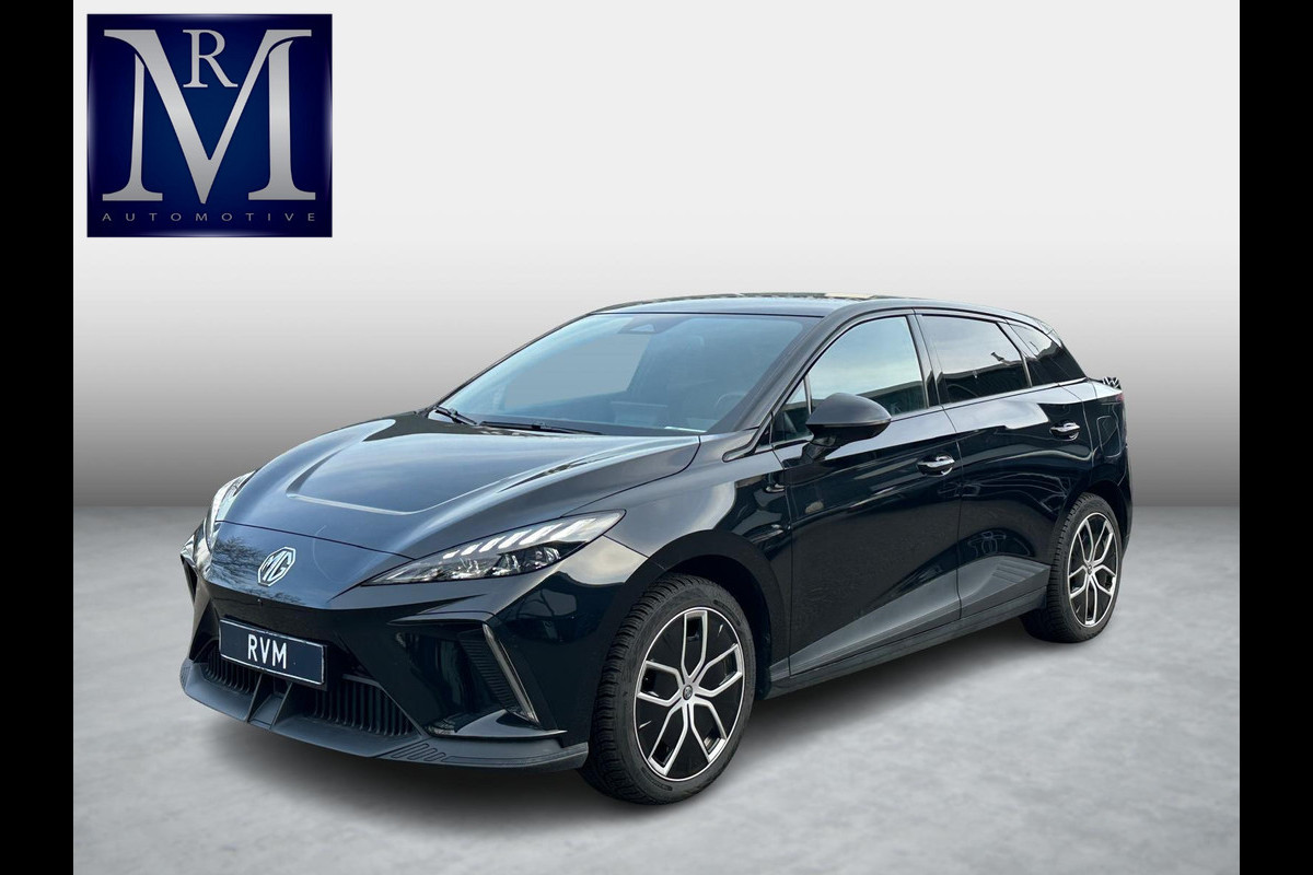 MG Mg4 electric Luxury 64 kWh SOH 97% | 20.000KM! | 7 JAAR GARANTIE BIJ MG| SUPER COMPLETE AUTO| RONDOMZICHT CAMERA| STOEL+ STUUR VERWARMING| DODE HOEK