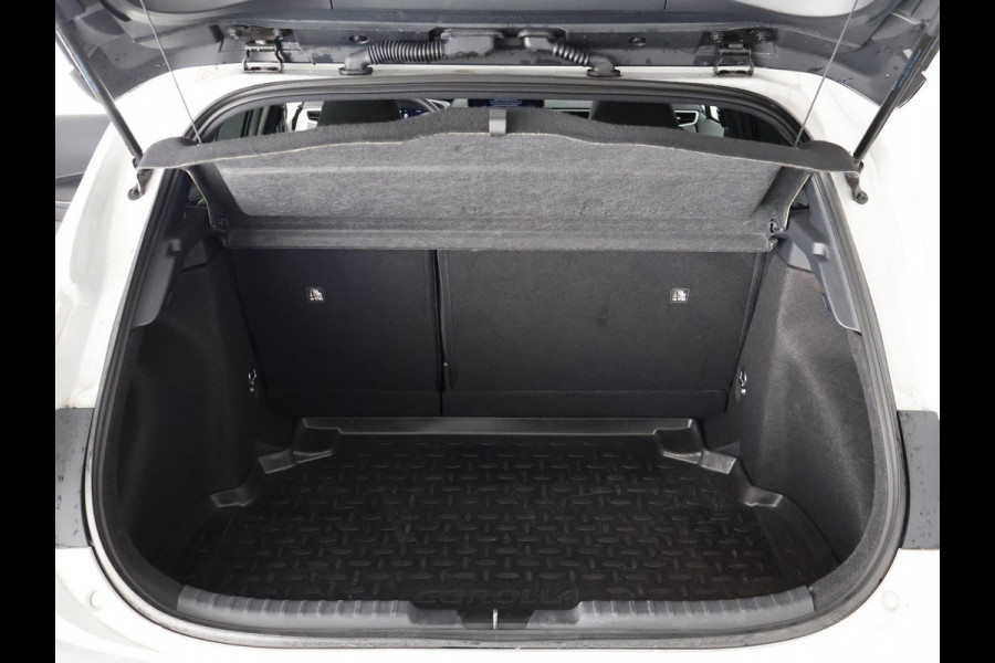 Toyota Corolla Hybrid 140 Business Sport | Stuur-& Stoelverwarming | Navigatie | Adapt.Cruise control |