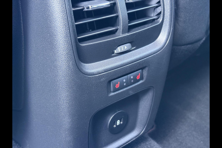 Ford Kuga 2.5 PHEV ST-Line | Orig. NL Auto | Nieuw model! |  Wegklapbare trekhaak (elektrisch bedienbaar) | Winter Pack