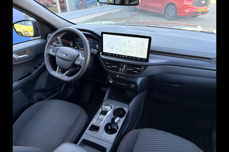 Ford Kuga 2.5 PHEV ST-Line | Orig. NL Auto | Nieuw model! |  Wegklapbare trekhaak (elektrisch bedienbaar) | Winter Pack