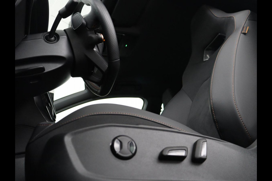 CUPRA Leon 1.5 e-Hybrid Business | Stoelverwarming | Adaptive cruise | Camera | Carplay | Memory | Half leder | Navigatie | Keyless | Sportstoelen | Full LED | Sfeerverlichting | PHEV | Plug In