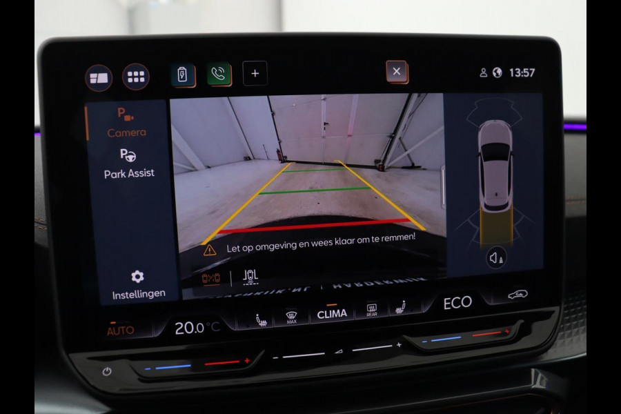 CUPRA Leon 1.5 e-Hybrid Business | Stoelverwarming | Adaptive cruise | Camera | Carplay | Memory | Half leder | Navigatie | Keyless | Sportstoelen | Full LED | Sfeerverlichting | PHEV | Plug In