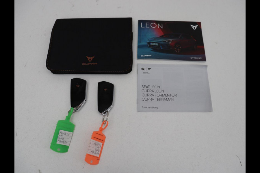 CUPRA Leon 1.5 e-Hybrid Business | Stoelverwarming | Adaptive cruise | Camera | Carplay | Memory | Half leder | Navigatie | Keyless | Sportstoelen | Full LED | Sfeerverlichting | PHEV | Plug In