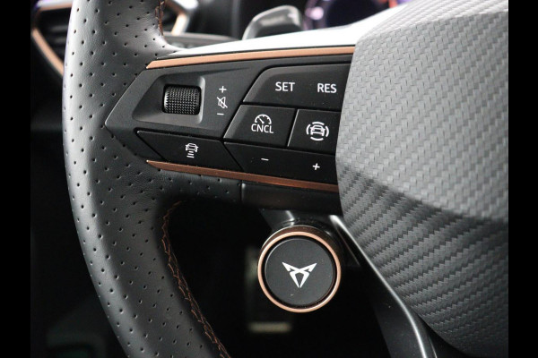 CUPRA Leon 1.5 e-Hybrid Business | Stoelverwarming | Adaptive cruise | Camera | Carplay | Memory | Half leder | Navigatie | Keyless | Sportstoelen | Full LED | Sfeerverlichting | PHEV | Plug In