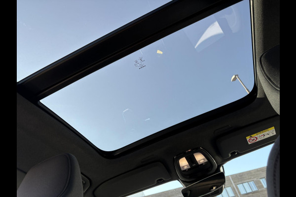 Volvo XC40 Recharge Pro 230pk | 96% SOH | Panoramadak | Stoel & Stuurverwarming | Harman Kardon Audio | 360 Camera |