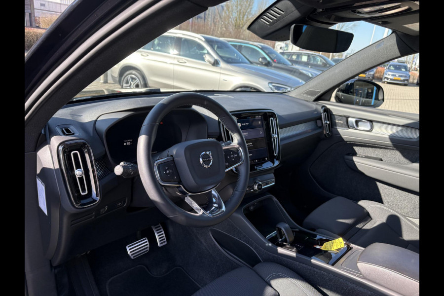 Volvo XC40 Recharge Pro 230pk | 96% SOH | Panoramadak | Stoel & Stuurverwarming | Harman Kardon Audio | 360 Camera |