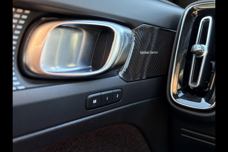 Volvo XC40 Recharge Pro 230pk | 96% SOH | Panoramadak | Stoel & Stuurverwarming | Harman Kardon Audio | 360 Camera |