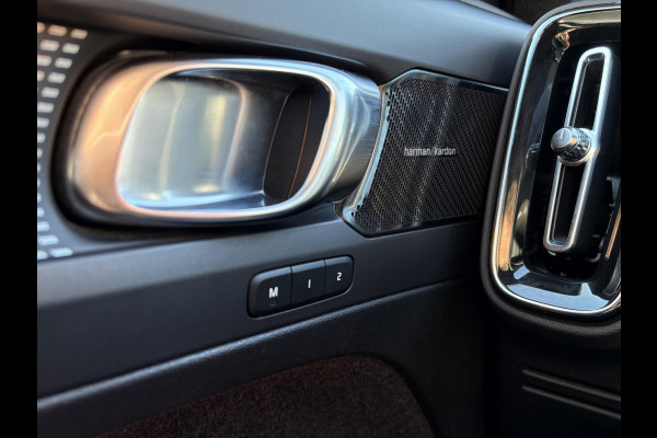 Volvo XC40 Recharge Pro 230pk | 96% SOH | Panoramadak | Stoel & Stuurverwarming | Harman Kardon Audio | 360 Camera |