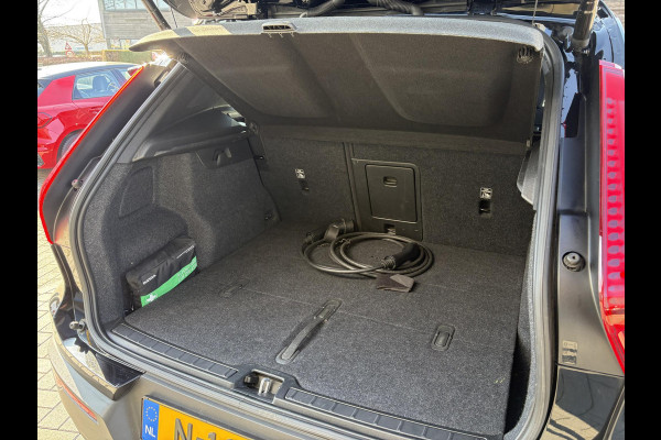 Volvo XC40 Recharge Pro 230pk | 96% SOH | Panoramadak | Stoel & Stuurverwarming | Harman Kardon Audio | 360 Camera |