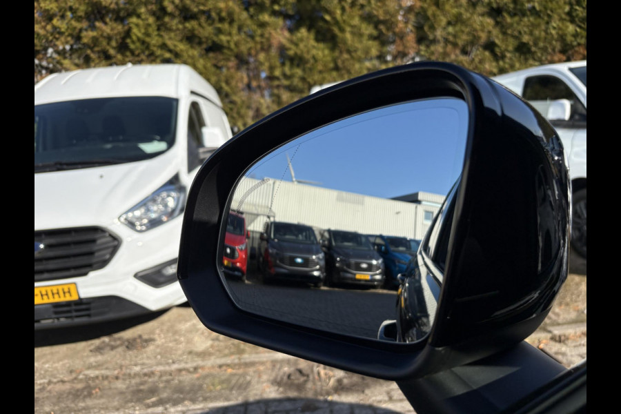 Volvo XC40 Recharge Pro 230pk | 96% SOH | Panoramadak | Stoel & Stuurverwarming | Harman Kardon Audio | 360 Camera |