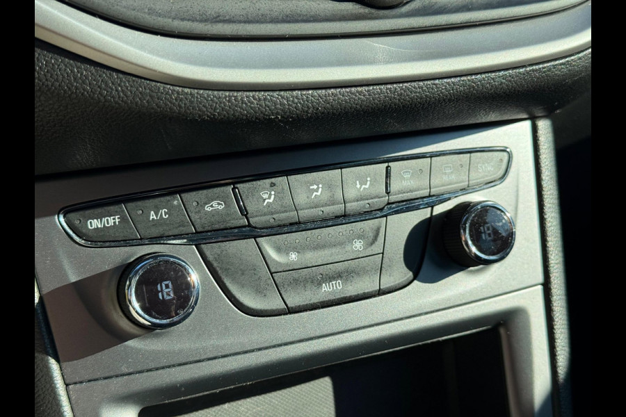 Opel Astra SPORTS TOURER 1.6 CDTI Innovation | EXPORT PRICE!