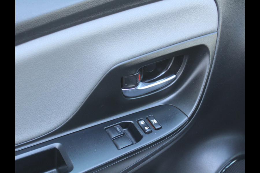 Toyota Yaris 1.0 VVT-i Connect AIRCO | CARPLAY | CAMERA | LMV15 | CV | ELRM/SP