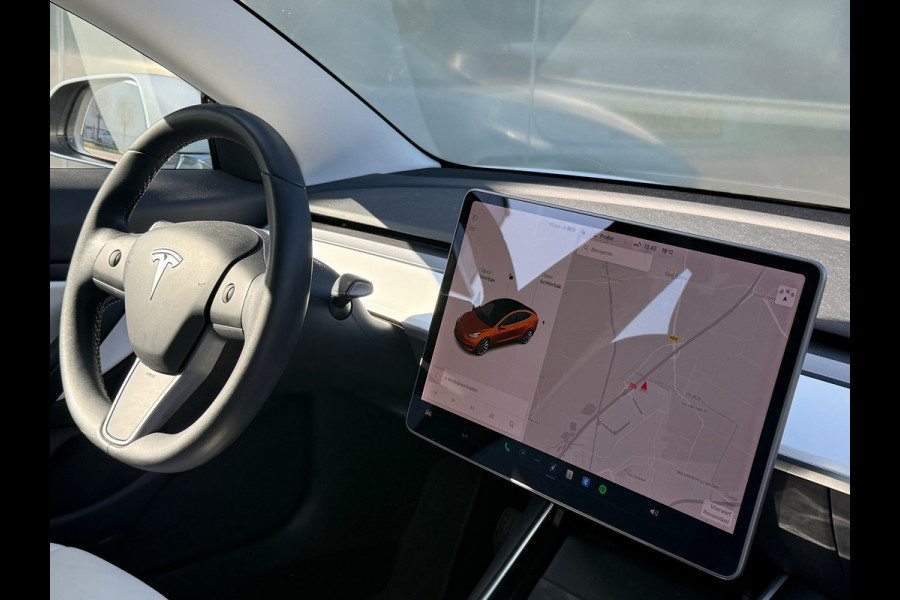 Tesla Model 3 Standard RWD Plus 60 kWh 93% SOH TREKHAAK AUTOPILOT