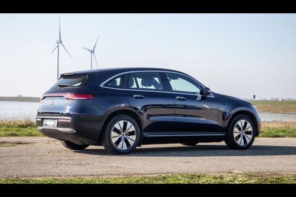 Mercedes-Benz EQC 400 4MATIC Luxury Line 80 kWh CAMERA / MEMMORY / STOELVERWARMING / LEER / DEALER ONDERHOUDEN
