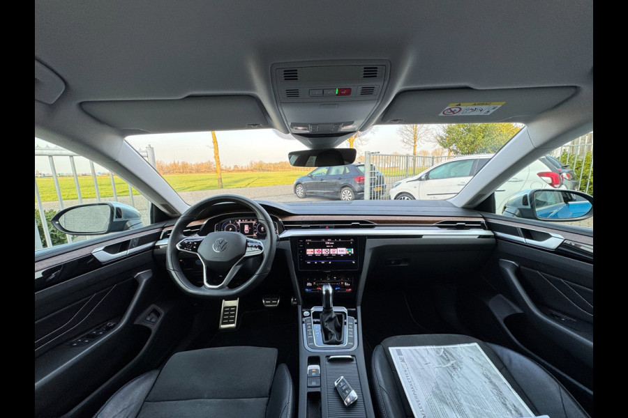 Volkswagen Arteon 1.4 TSI eHybrid Elegance STANDKACHEL / ERGOSTOELEN / CAMERA / TREKHAAK / 19INCH / ACC / STOELVERW. / NAVI