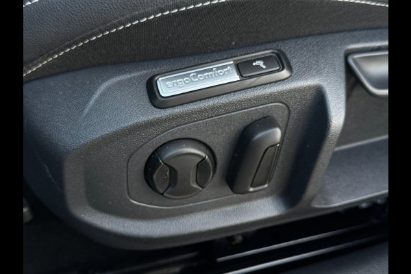 Volkswagen Arteon 1.4 TSI eHybrid Elegance STANDKACHEL / ERGOSTOELEN / CAMERA / TREKHAAK / 19INCH / ACC / STOELVERW. / NAVI