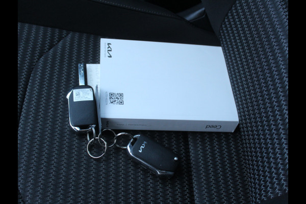 Kia Ceed 1.0 T-GDi DynamicLine CLIMATE | CAMERA | CARPLAY | LED | LMV16 | NAVI | PDCA | ADAPCRUISE | DAB