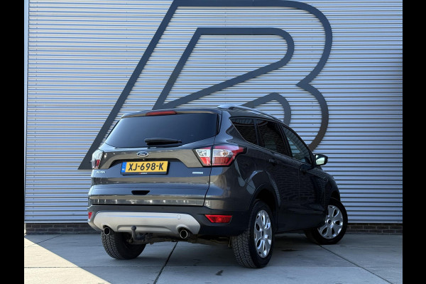 Ford Kuga 1.5 EcoBoost Titanium 1e Eigenaar|Navi|Camera|Trekhaak|PDC V+A|Stoelverwarming|Sony Sound System|Clima|Cruise|Nieuwe APK bij Aflevering