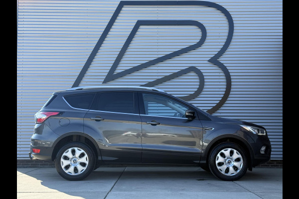 Ford Kuga 1.5 EcoBoost Titanium 1e Eigenaar|Navi|Camera|Trekhaak|PDC V+A|Stoelverwarming|Sony Sound System|Clima|Cruise|Nieuwe APK bij Aflevering